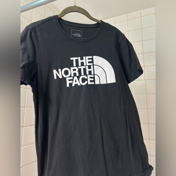 The North face tshirt - Picture 1 of 2